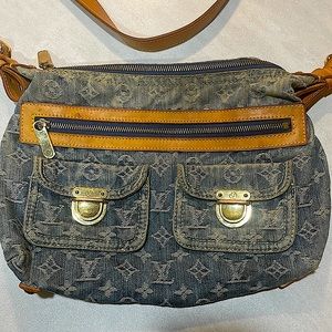 Authentic LOUIS VUITTON Monogram Denim Neo Speedy in Blue